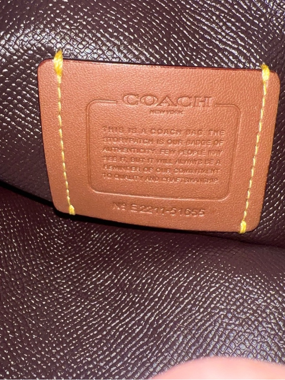 Coach Charlie Carryall 28 in Signature Leather - Picture 8 of 8